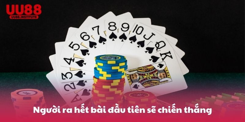 Người ra hết bài đầu tiên sẽ nhận định chiến thắng